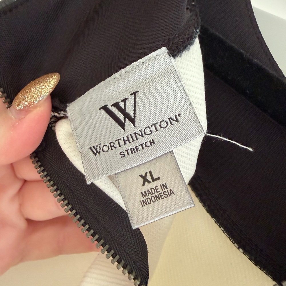 Worthington Black and White Women's Top - Picture 3 of 4